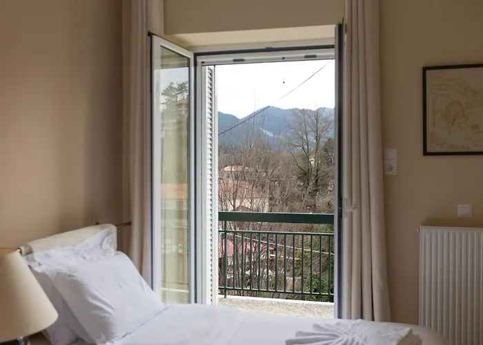 Elitee Superior Mountain